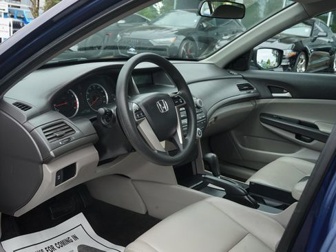 Used 2010 Honda Accord LX image 12