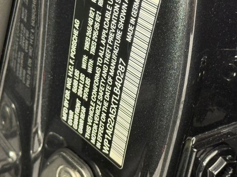 Certified 2026 Porsche Macan S AWD/4WD image 25