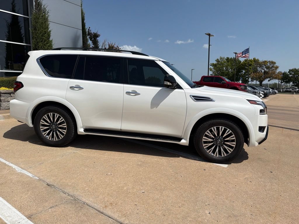 Used 2023 Nissan Armada SL w/ Midnight Edition Package AWD/4WD image 3