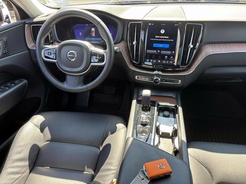 Used 2023 Volvo XC60 B5 Plus w/ Climate Package AWD/4WD image 29