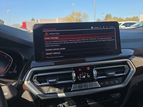 Used 2022 BMW X3 xDrive30i w/ Premium Package image 12