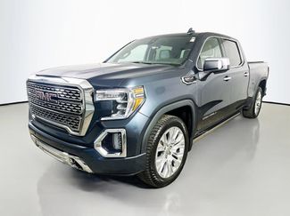 Used 2021 GMC Sierra 1500 Denali w/ Denali Ultimate Package AWD/4WD video 3