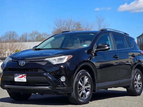 Used 2018 Toyota RAV4 XLE w/ Plus Extra Value Package image 1