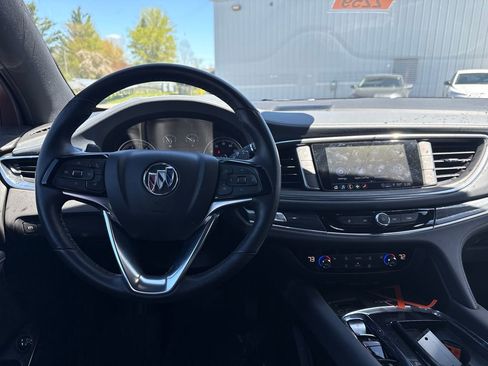 Used 2023 Buick Enclave Essence w/ Experience Buick Package AWD/4WD image 20