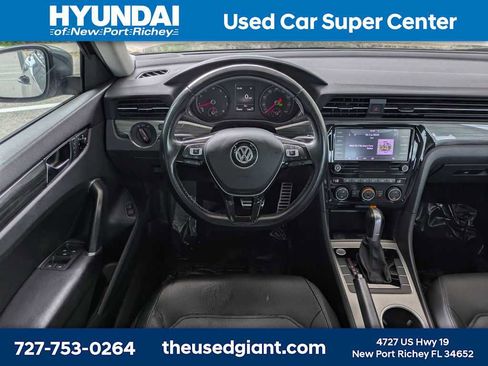 Used 2020 Volkswagen Passat 2.0T R-Line FWD image 18