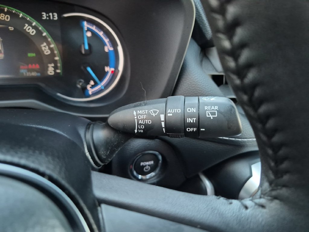 Used 2025 Toyota RAV4 XLE w/ Convenience Package AWD/4WD image 23