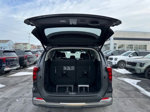 New 2026 Kia Carnival SX image 10