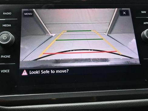 Used 2019 Volkswagen Tiguan SEL FWD image 16