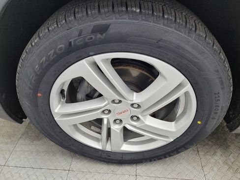 Used 2018 GMC Terrain SLE w/ Driver Convenience Package image 31