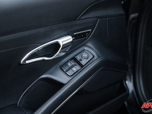 Used 2013 Porsche 911 Carrera image 64