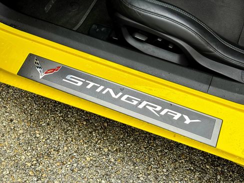 Used 2014 Chevrolet Corvette Z51 3LT w/ 3LT Preferred Equipment Group image 17