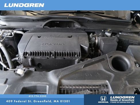 Used 2025 Honda Pilot EX-L image 32