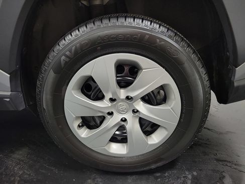 Used 2020 Toyota RAV4 LE w/ All Weather Liner Package FWD image 10