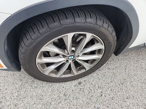 Used 2018 BMW X3 xDrive30i image 9