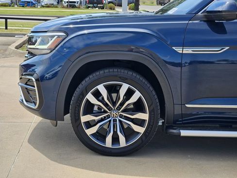 Used 2023 Volkswagen Atlas Cross Sport SEL Premium R-Line AWD/4WD image 10