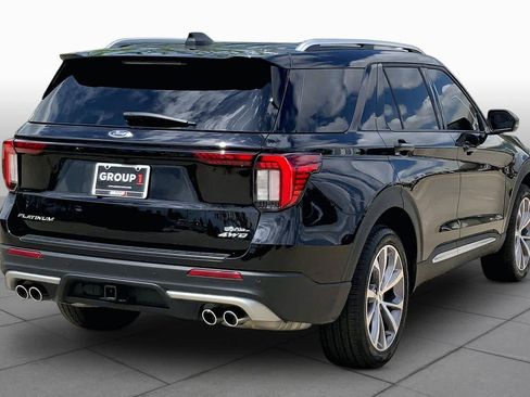 Used 2025 Ford Explorer Platinum w/ Ultimate Package AWD/4WD image 12