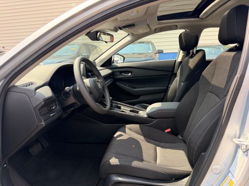 Certified 2024 Honda Accord EX image 14