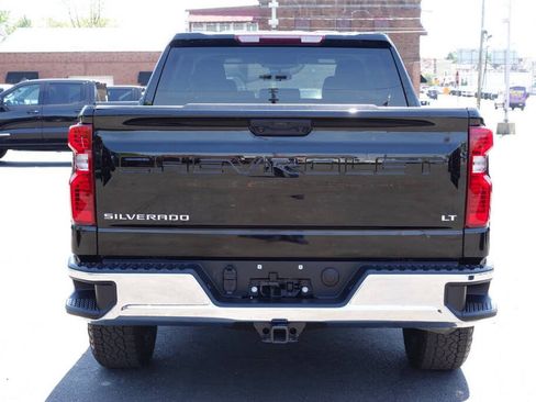 Used 2023 Chevrolet Silverado 1500 LT AWD/4WD image 9