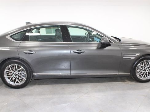 Used 2025 Genesis G80 2.5T AWD/4WD image 11