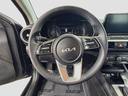 Used 2024 Kia Forte LXS FWD image 13