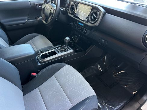 Used 2023 Toyota Tacoma TRD Sport AWD/4WD image 14