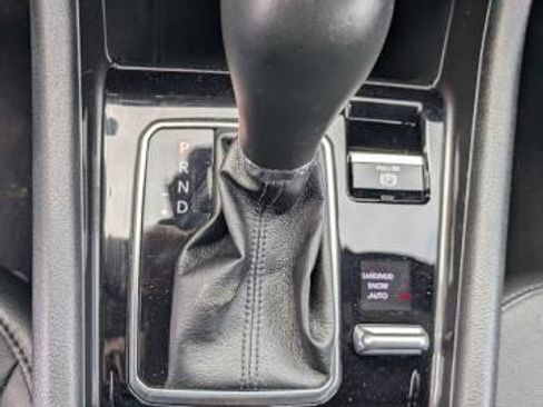 Used 2023 Jeep Compass Latitude image 8