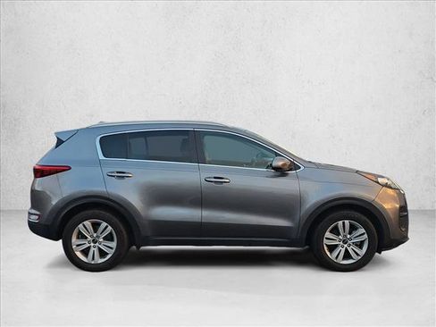 Used 2017 Kia Sportage LX w/ LX Popular Package image 3