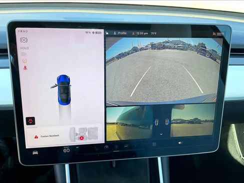 Used 2018 Tesla Model 3 Mid Range image 23