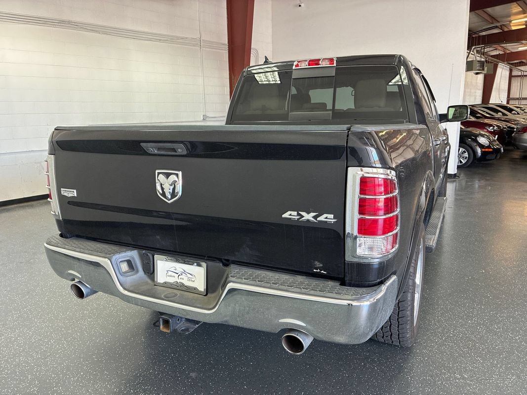 Used 2016 RAM 1500 Laramie AWD/4WD image 4