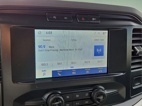 Used 2021 Ford F150 XLT image 26