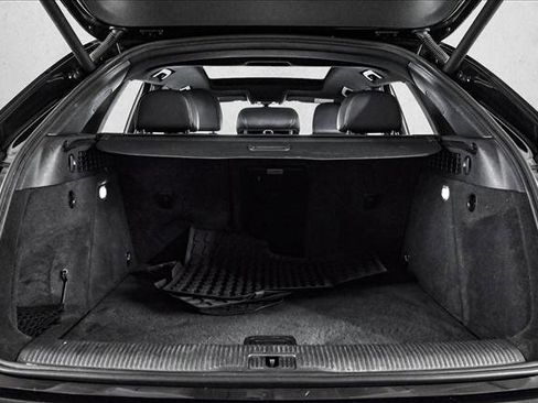 Used 2018 Audi Q3 2.0T Premium image 6