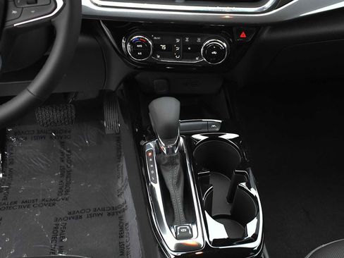 New 2026 Chevrolet Trax ACTIV w/ Sunroof Package image 15