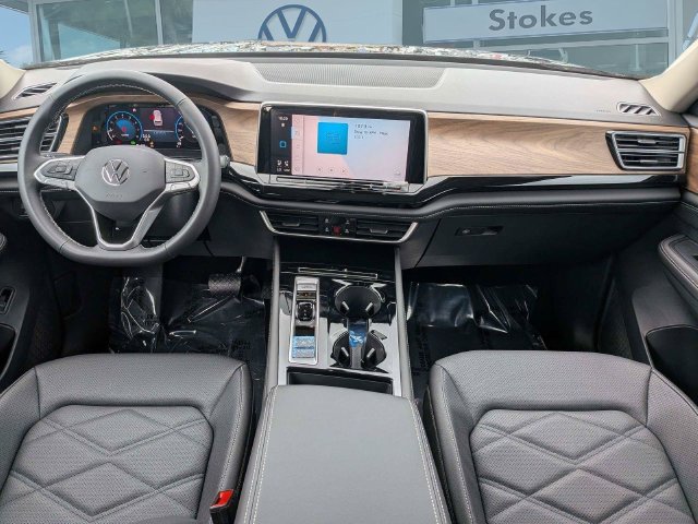 New 2026 Volkswagen Atlas SE FWD image 16