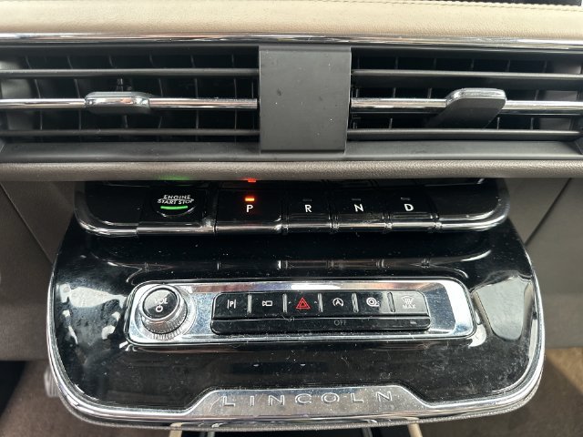 Used 2023 Lincoln Corsair AWD w/ Equipment Group 101A image 29