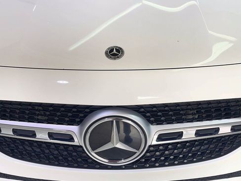 Used 2021 Mercedes-Benz GLA 250 w/ Premium Package image 9