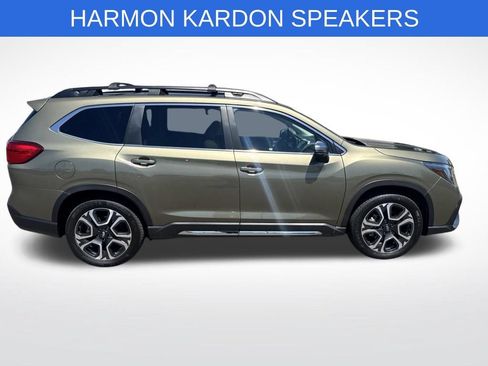 Used 2023 Subaru Ascent Limited w/ Technology Package AWD/4WD image 8