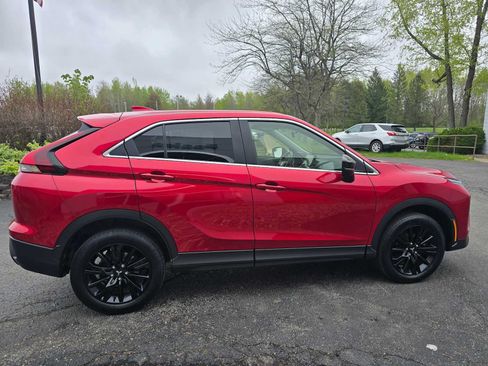 Used 2024 Mitsubishi Eclipse Cross LE AWD/4WD image 7