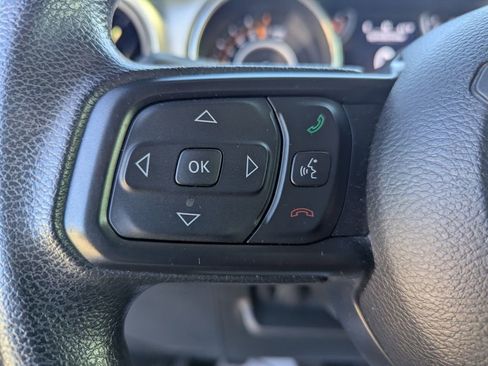 Used 2021 Jeep Gladiator Sport image 26