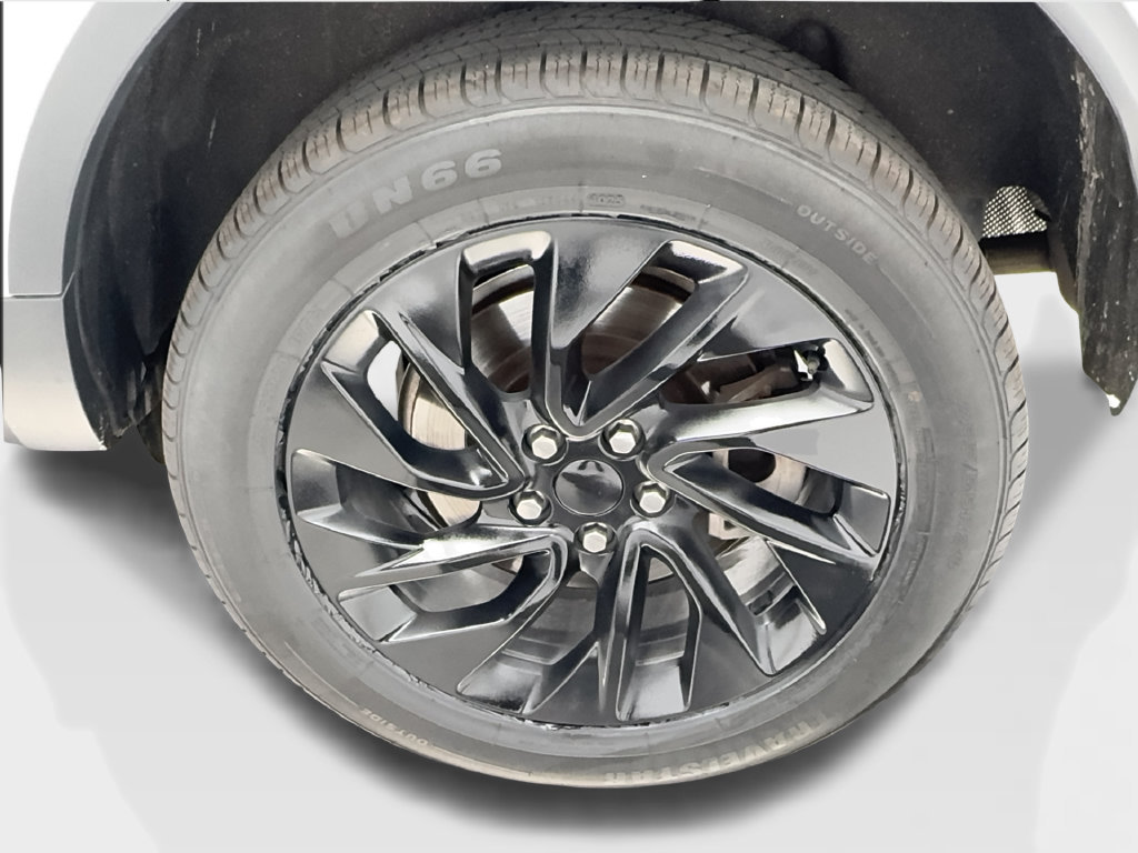 Used 2023 Land Rover Discovery S AWD/4WD image 12