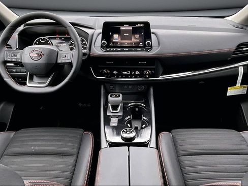 New 2026 Nissan Rogue SV image 5