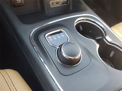 Used 2017 Dodge Durango Citadel w/ Technology Group image 28