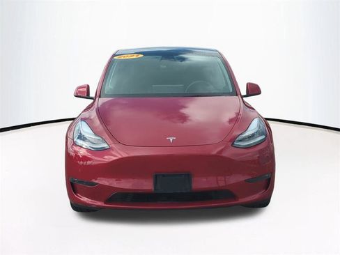 Used 2021 Tesla Model Y Long Range AWD/4WD image 3