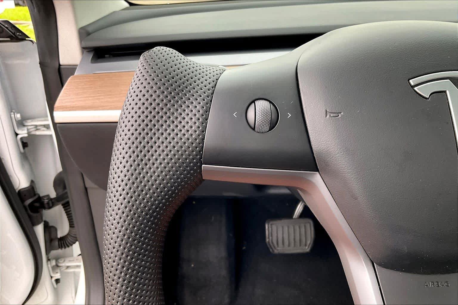 Used 2023 Tesla Model 3 Standard Range RWD image 20