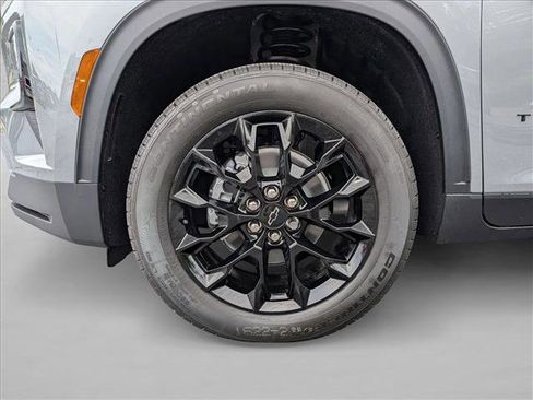 New 2026 Chevrolet Traverse LT w/ Midnight/Sport Edition AWD/4WD image 10