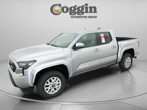 New 2026 Toyota Tacoma SR5 AWD/4WD image 3