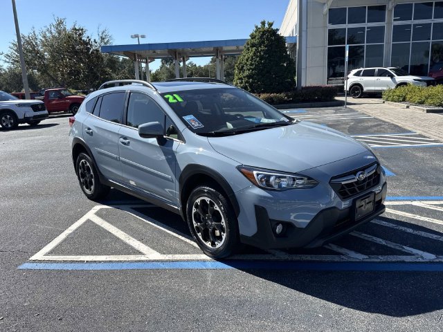 Used 2021 Subaru Crosstrek 2.0i Premium w/ Moonroof Package AWD/4WD image 2