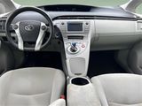 Used 2014 Toyota Prius Four image 2