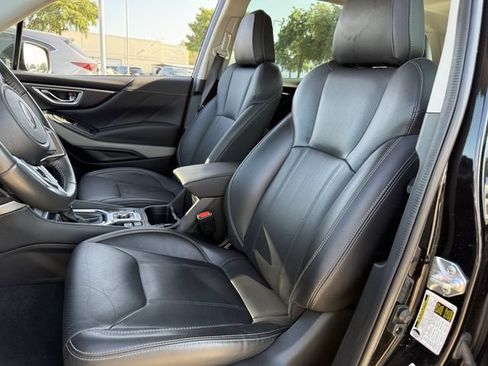 Used 2023 Subaru Forester Limited AWD/4WD image 28