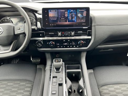 New 2026 Nissan Pathfinder SV image 3