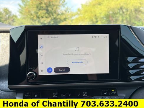 Used 2025 Toyota Camry LE w/ Convenience Package FWD image 18